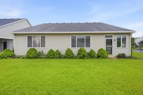 623 Saugatuk Circle Romeoville IL 60446