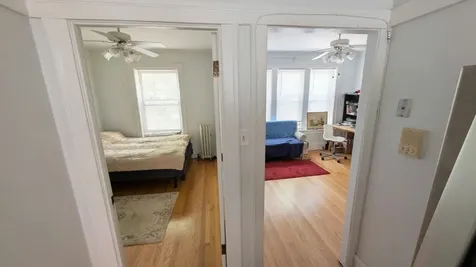 1222 West Victoria Street Chicago IL 60660