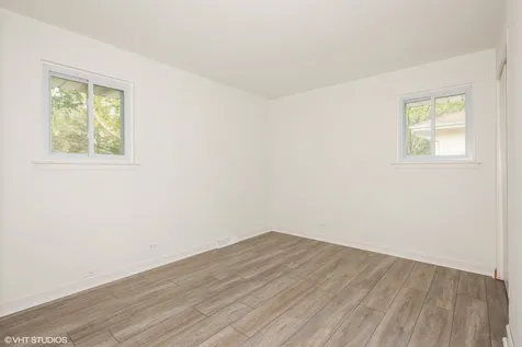 319 Shirley Court Wheaton IL 60187