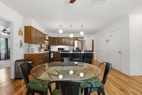 402 East 19th Street Sterling IL 61081