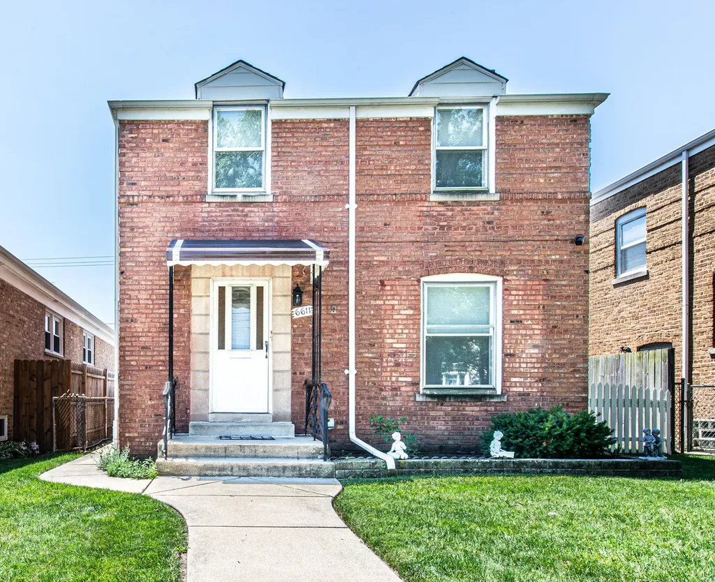 6611 West Foster Avenue Chicago IL 60656