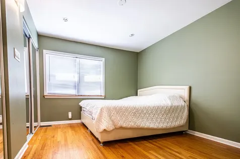 6611 West Foster Avenue Chicago IL 60656