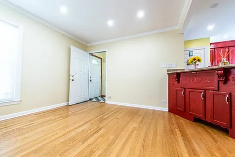 6611 West Foster Avenue Chicago IL 60656