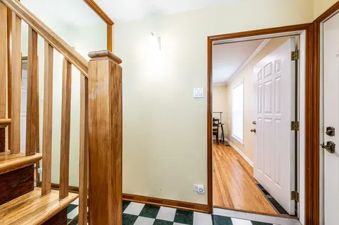 6611 West Foster Avenue Chicago IL 60656