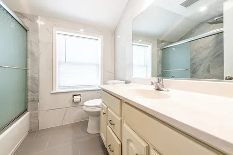 6611 West Foster Avenue Chicago IL 60656