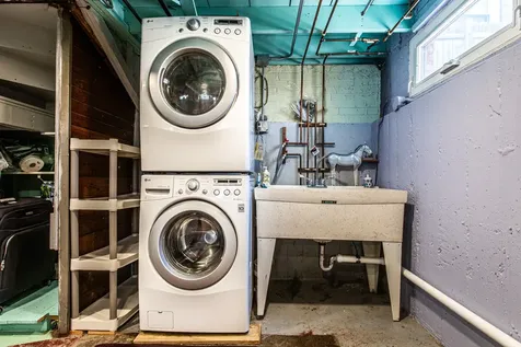 6611 West Foster Avenue Chicago IL 60656