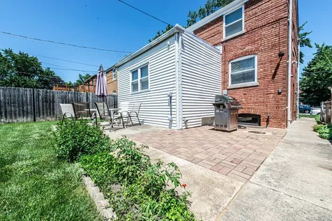 6611 West Foster Avenue Chicago IL 60656