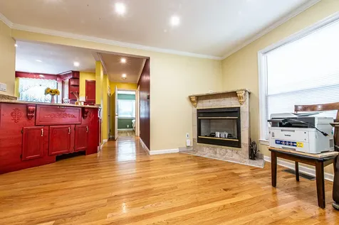 6611 West Foster Avenue Chicago IL 60656
