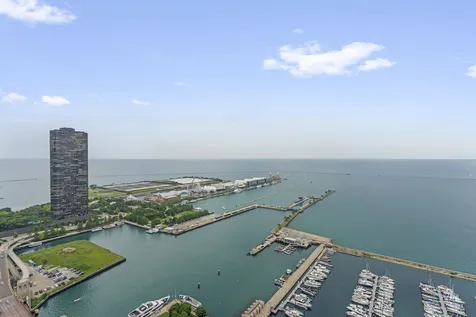 211 North Harbor Drive Chicago IL 60601