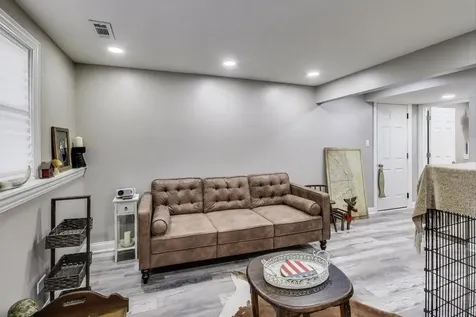3651 177TH Street Country Club Hills IL 60478