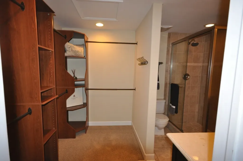 1213 Brook Lane Naperville IL 60540