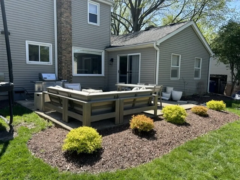1213 Brook Lane Naperville IL 60540