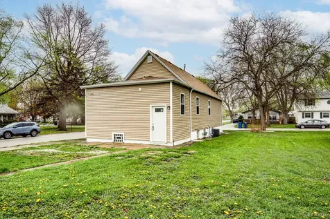 3300 Butler Avenue Steger IL 60475