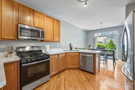 375 Wolcott Lane Batavia IL 60510