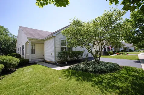2241 Carillon Drive Grayslake IL 60030