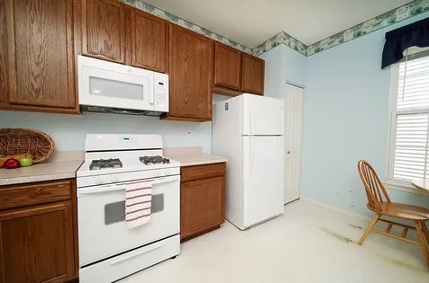 2241 Carillon Drive Grayslake IL 60030