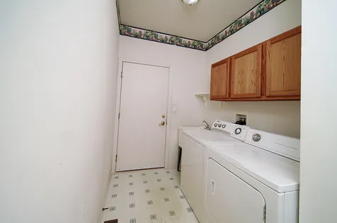 2241 Carillon Drive Grayslake IL 60030