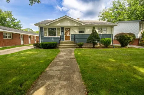 18538 Oak Avenue Lansing IL 60438