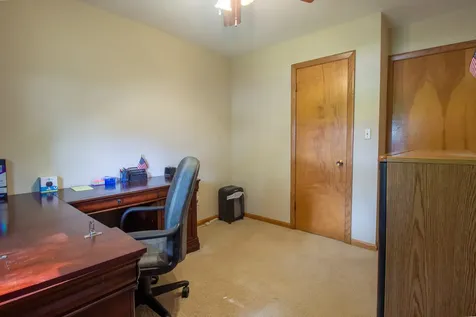 18538 Oak Avenue Lansing IL 60438