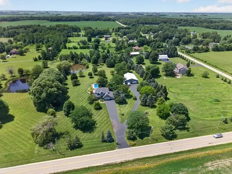 27031 Brickville Road Sycamore IL 60178