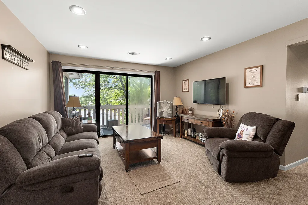 9031 Somerset Court Orland Park IL 60462