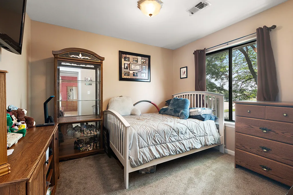9031 Somerset Court Orland Park IL 60462
