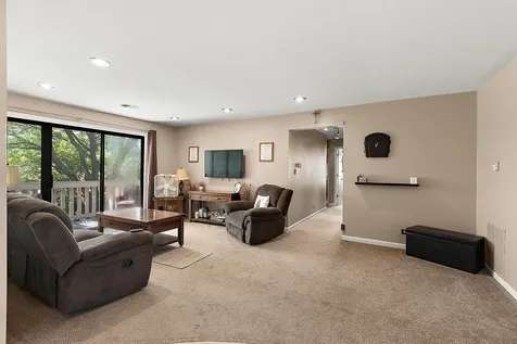 9031 Somerset Court Orland Park IL 60462