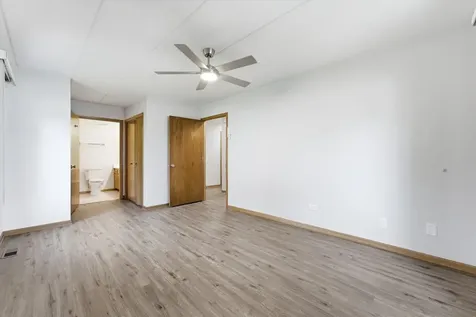 4910 134TH Court Crestwood IL 60418