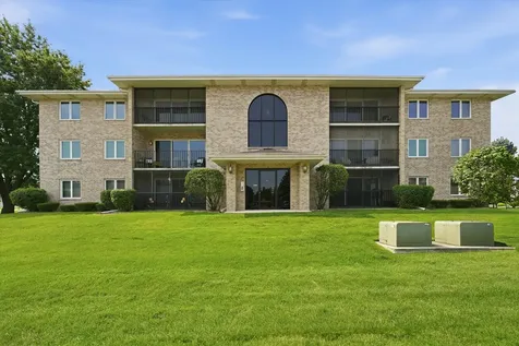4910 134TH Court Crestwood IL 60418