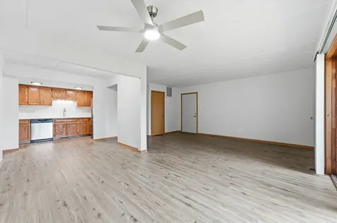4910 134TH Court Crestwood IL 60418