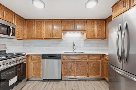 4910 134TH Court Crestwood IL 60418