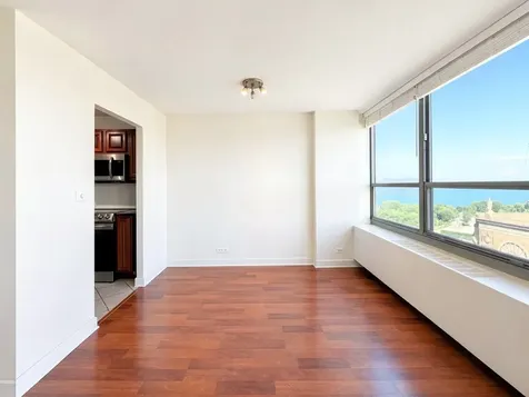 3550 North Lake Shore Drive Chicago IL 60657