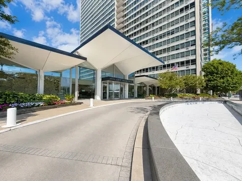 3550 North Lake Shore Drive Chicago IL 60657