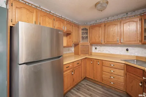 3823 15TH Street Moline IL 61265