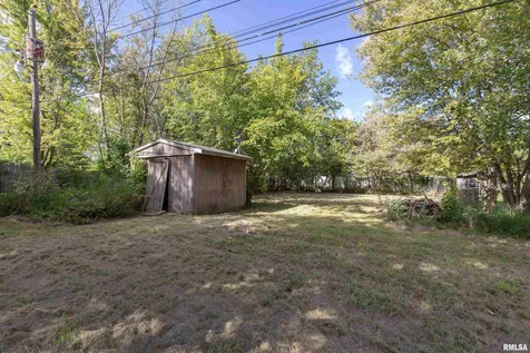 3823 15TH Street Moline IL 61265