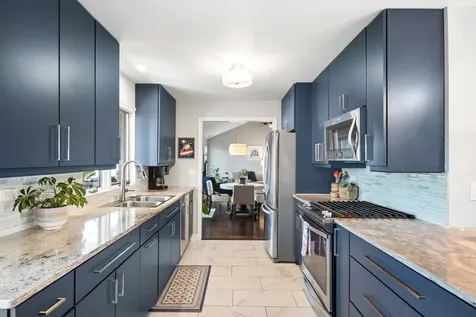22 Kings Court Westchester IL 60154