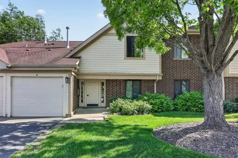 863 East Coach Road Palatine IL 60074