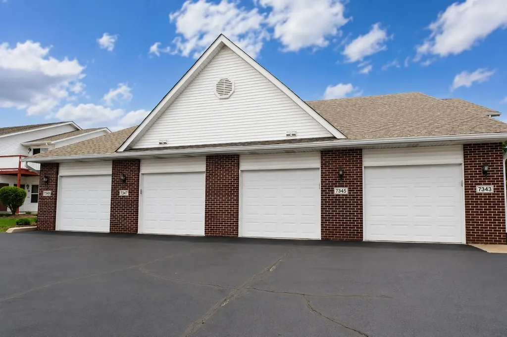 7343 Wallingford Way Rockford IL 61107