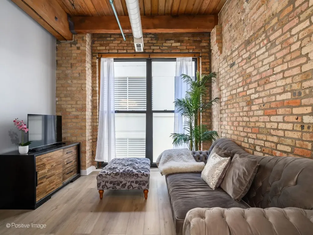 225 West Huron Street Chicago IL 60654