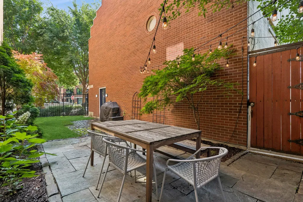 1706 North Bissell Street Chicago IL 60614