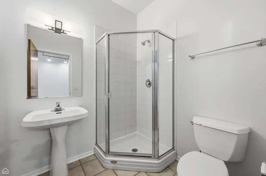 1934 North Washtenaw Avenue Chicago IL 60647