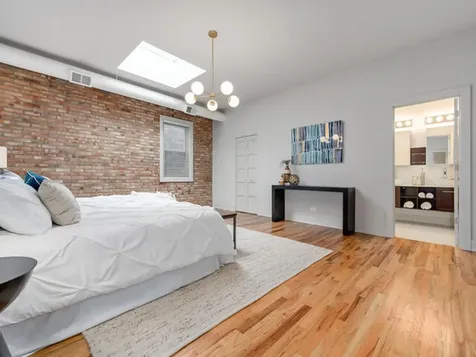 1742 North Winchester Avenue Chicago IL 60622