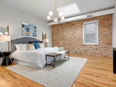 1742 North Winchester Avenue Chicago IL 60622