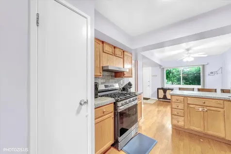 411 Hickory Drive Wheeling IL 60090