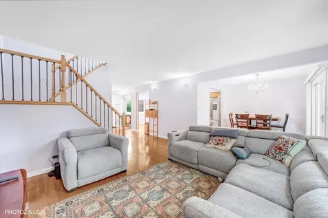 411 Hickory Drive Wheeling IL 60090