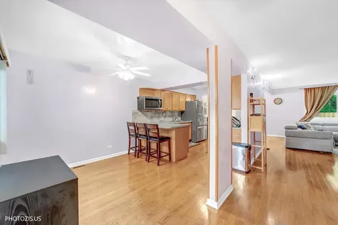 411 Hickory Drive Wheeling IL 60090