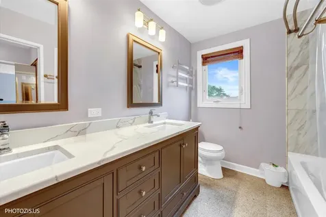 411 Hickory Drive Wheeling IL 60090