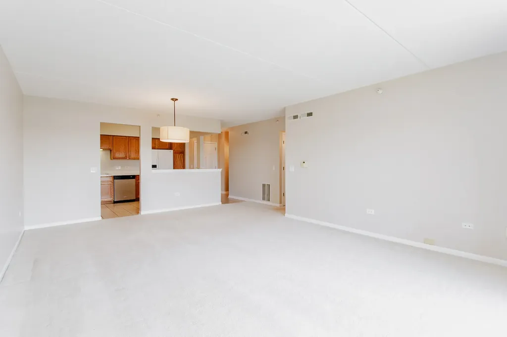 7400 North Lincoln Avenue Skokie IL 60076