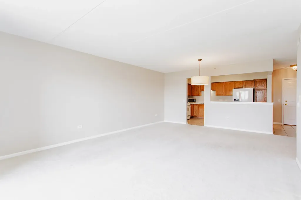 7400 North Lincoln Avenue Skokie IL 60076