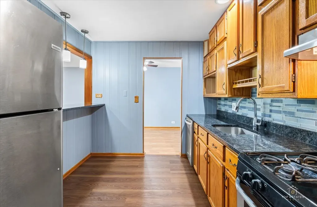 5101 Carriageway Drive Rolling Meadows IL 60008